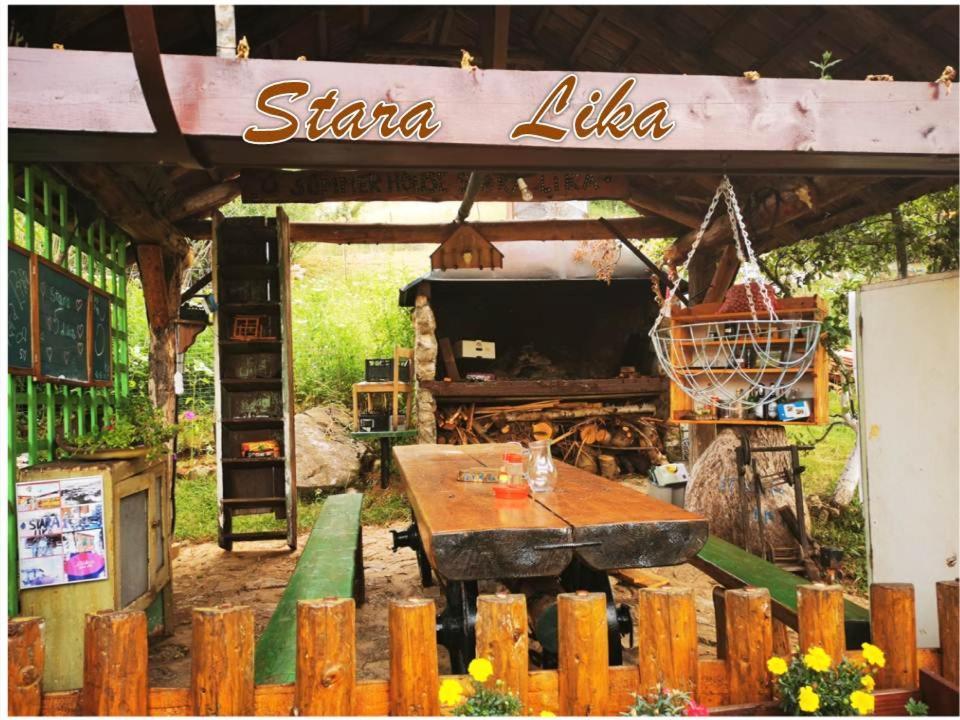 Апартаменты Ivona - Kuca Za Odmor Perusic - Stara Lika Экстерьер фото